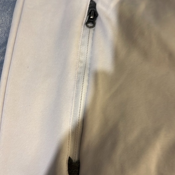 Champion pull over shirt - Picture 6 of 7